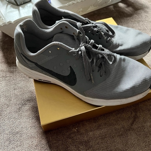 Nike Other - Nike Running Sneakers - Men’s Size 10; Gray & Black
